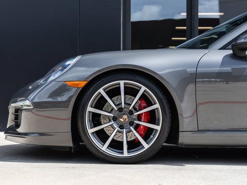 Certified 2014 Porsche 911 Carrera S RWD image 13