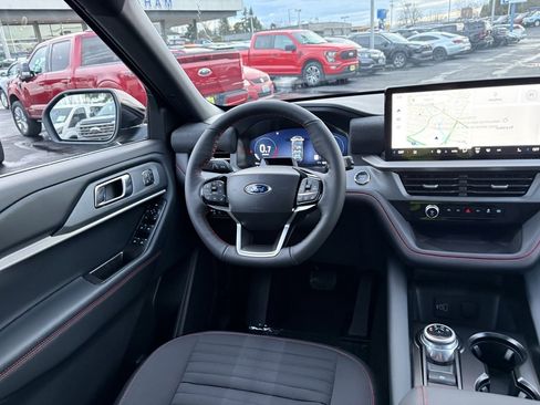 New 2026 Ford Explorer ST-Line w/ ST-Line Street Pack image 20
