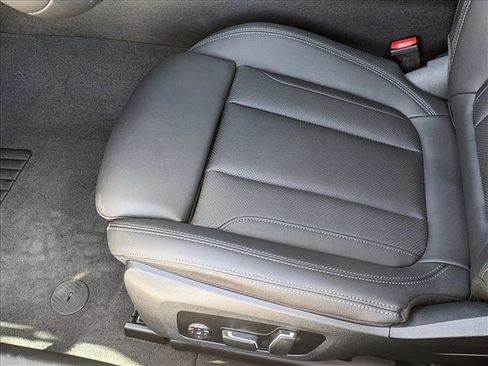 Certified 2025 BMW i4 xDrive40i w/ Premium Package image 4