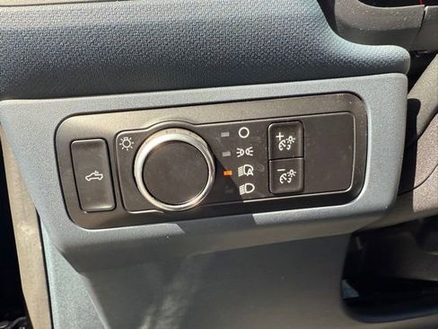 Used 2024 Ford Maverick XLT w/ XLT Luxury Package image 12