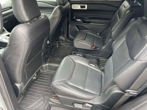 Used 2021 Ford Explorer ST w/ Equipment Group 401A image 20