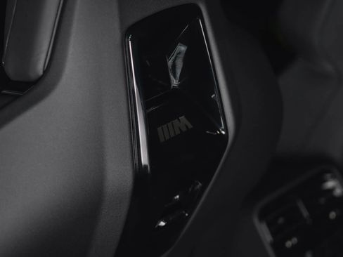 Used 2026 BMW M5 w/ Carbon Package image 47