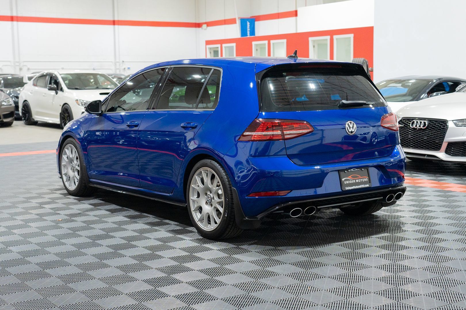 Used 2019 Volkswagen Golf 4-Door AWD/4WD image 4