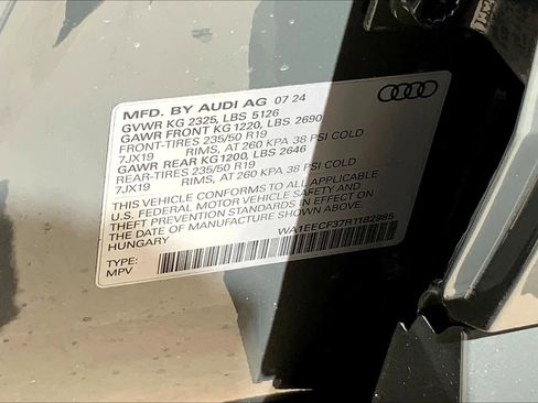 Used 2024 Audi Q3 2.0T Premium Plus AWD/4WD image 17