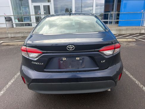 Used 2024 Toyota Corolla LE FWD image 5