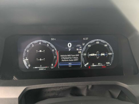Certified 2024 Toyota Tacoma TRD Off-Road AWD/4WD image 11