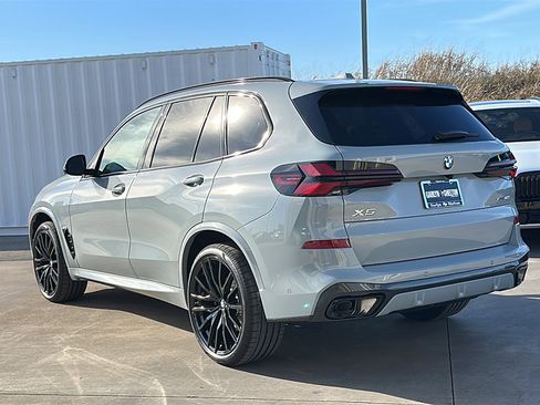 New 2026 BMW X5 xDrive40i w/ M Sport Package image 6