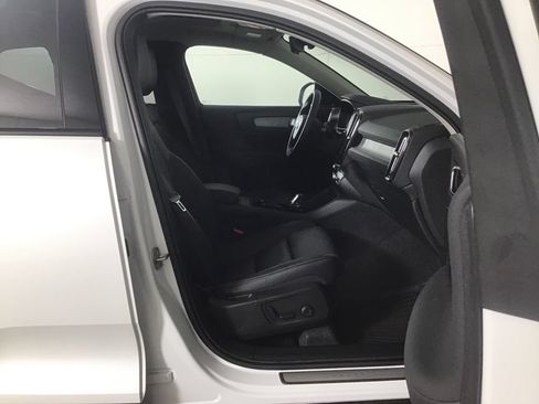 Used 2026 Volvo XC40 B5 Plus w/ Protection Package Premier AWD/4WD image 21