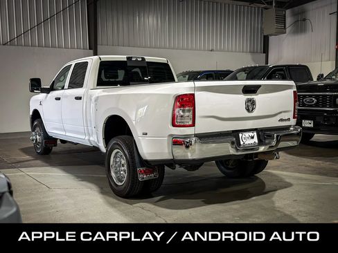 Used 2024 RAM 3500 Tradesman w/ Chrome Appearance Group AWD/4WD image 6