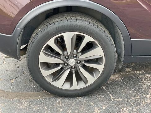 Used 2017 Buick Encore Essence FWD image 17