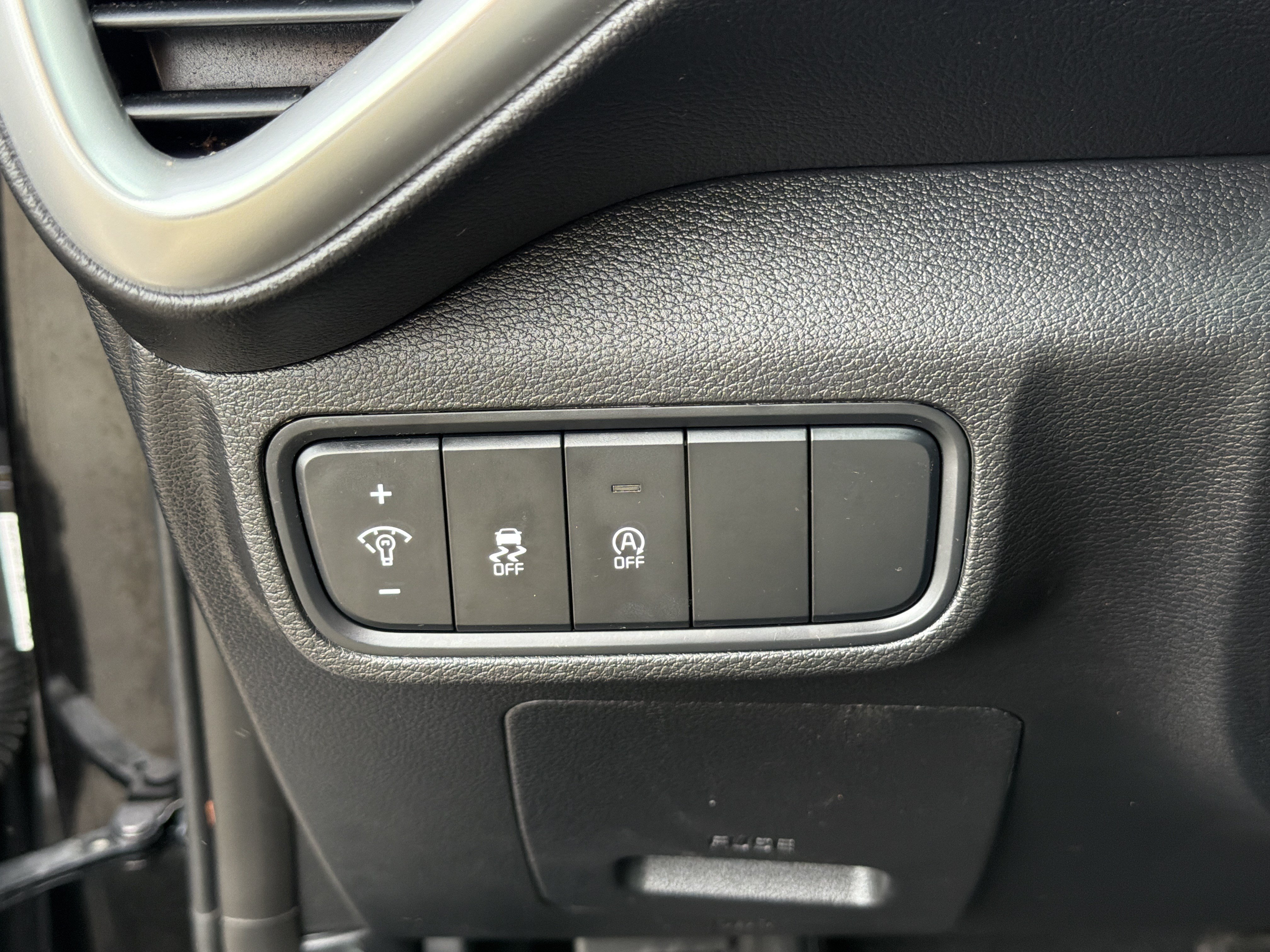 Used 2023 Kia Soul LX FWD image 13