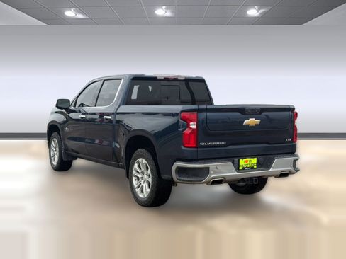 Used 2023 Chevrolet Silverado 1500 LTZ w/ LTZ Premium Package AWD/4WD image 3