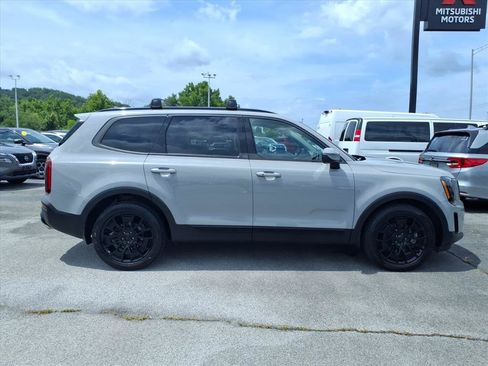 Used 2021 Kia Telluride EX w/ EX Premium Package AWD/4WD image 4