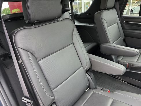 Used 2021 GMC Yukon Denali image 35