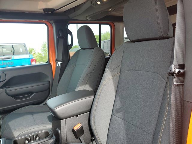 New 2026 Jeep Wrangler Unlimited Sport AWD/4WD image 11