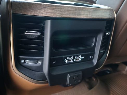 Used 2019 RAM 1500 Limited w/ Bed Utility Group RWD image 9