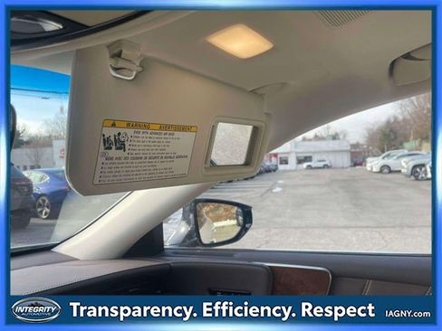 Used 2018 Lexus LS 500 AWD image 33