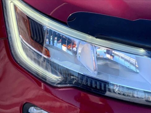 Used 2019 Ford Explorer Limited w/ Class III Trailer Tow Package image 26