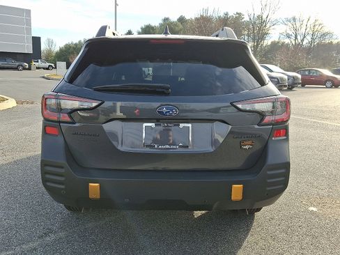 Used 2022 Subaru Outback Wilderness image 6
