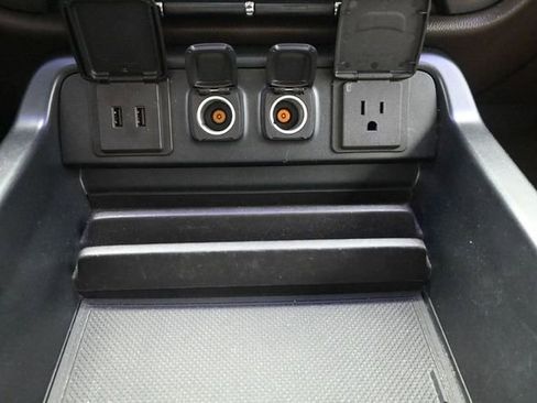 Used 2018 Chevrolet Silverado 1500 LT w/ All Star Edition AWD/4WD image 29