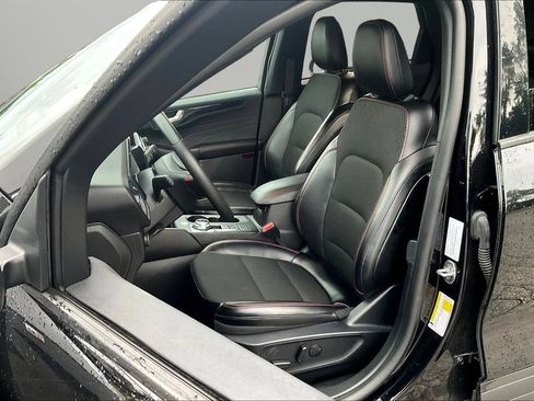 Used 2025 Ford Escape ST-Line AWD/4WD image 21
