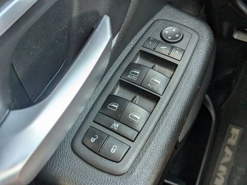 Used 2022 RAM 1500 Big Horn RWD image 25
