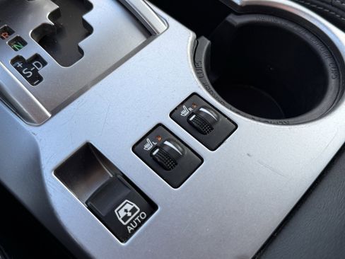 Used 2022 Toyota 4Runner SR5 Premium w/ Moonroof Package image 6