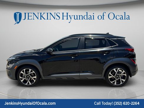 Certified 2022 Hyundai Kona Limited w/ Cargo Package FWD image 6