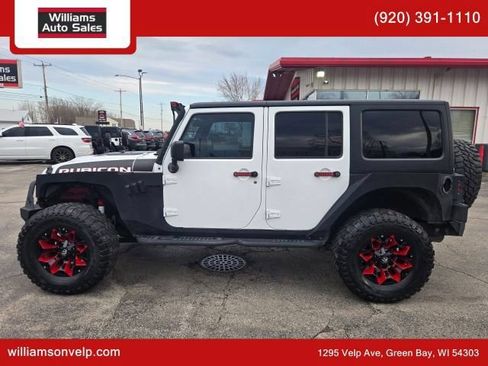 Used 2017 Jeep Wrangler Unlimited Rubicon AWD/4WD image 6