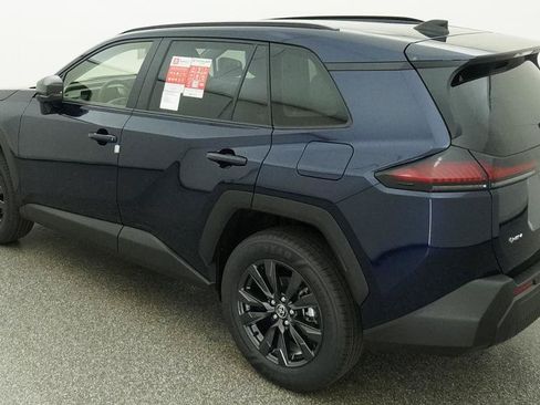 Used 2026 Toyota RAV4 XLE Premium FWD image 8