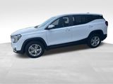 Used 2024 GMC Terrain SLE image 4