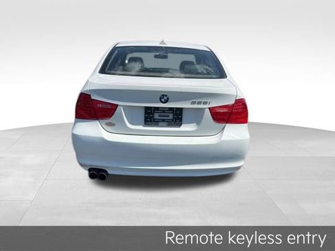 Used 2010 BMW 328i xDrive Sedan image 6