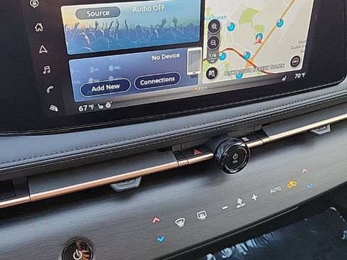 Certified 2023 Nissan Ariya FWD image 27