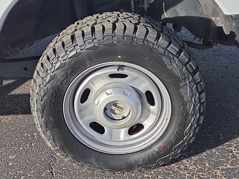 Used 2019 Ford F250 XL w/ Power Equipment Group image 7