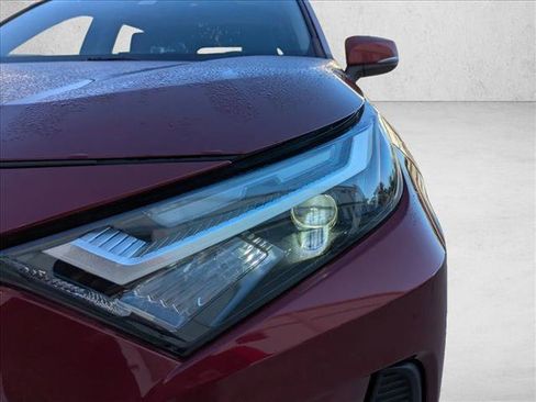 Certified 2022 Toyota RAV4 XLE image 9