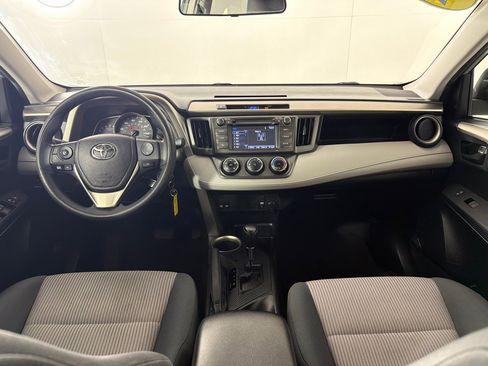 Used 2015 Toyota RAV4 LE image 25