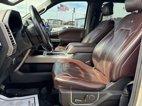 Used 2017 Ford F150 Platinum w/ Trailer Tow Package image 11