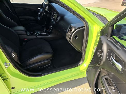 Used 2023 Dodge Charger R/T w/ Plus Group image 12