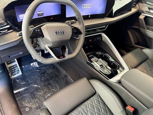 New 2026 Audi SQ5 Premium Plus AWD/4WD image 9