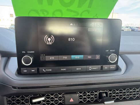 Used 2024 Honda Accord EX image 9