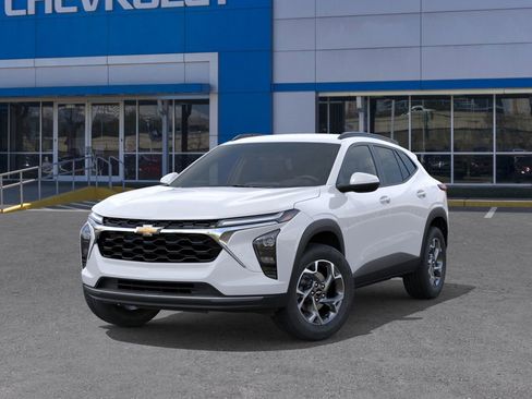 New 2026 Chevrolet Trax LT w/ Driver Confidence Package image 6