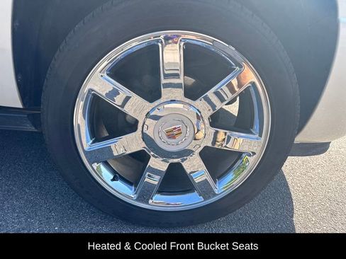 Used 2012 Cadillac Escalade EXT Premium AWD/4WD image 46