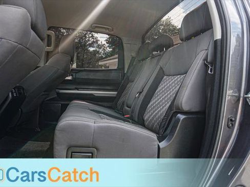 Used 2019 Toyota Tundra SR5 w/ SR5 Upgrade Package AWD/4WD image 19