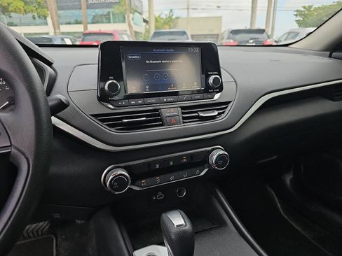 Certified 2024 Nissan Altima 2.5 S FWD image 18