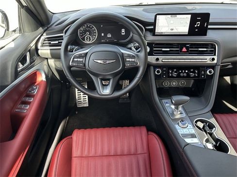 Used 2025 Genesis G70 2.5T w/ Sport Prestige Package image 10