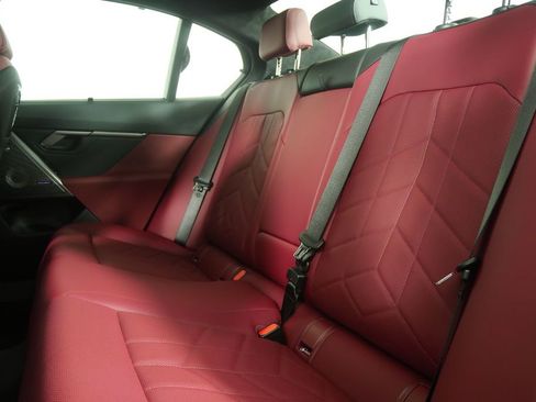 New 2026 BMW 540i xDrive 540i xDrive w/ Executive Package image 17