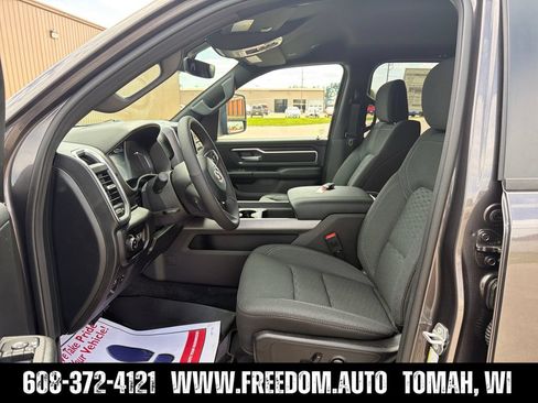 New 2026 RAM 1500 Big Horn AWD/4WD image 9