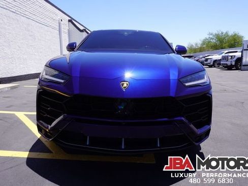 Used 2021 Lamborghini Urus AWD/4WD image 43
