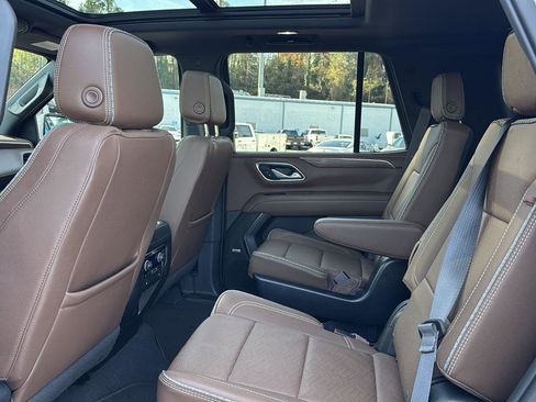 Used 2023 Chevrolet Tahoe High Country image 9