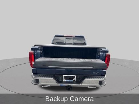 Used 2023 GMC Sierra 1500 SLT w/ SLT Premium Package AWD/4WD image 8
